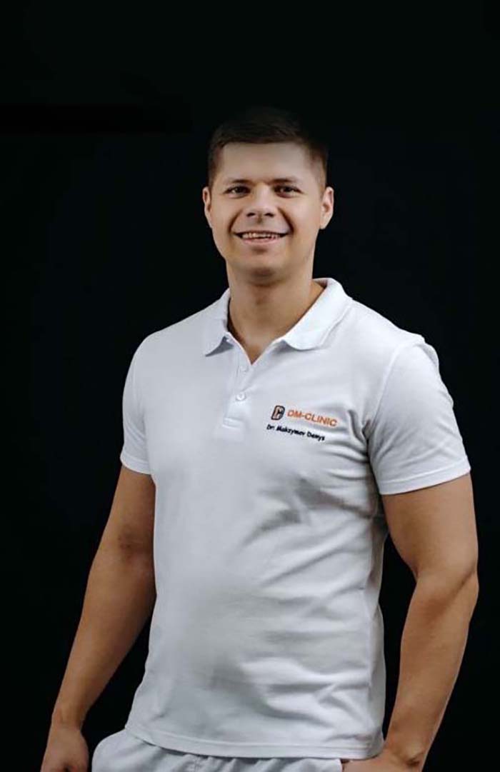 Максимов Денис Янович